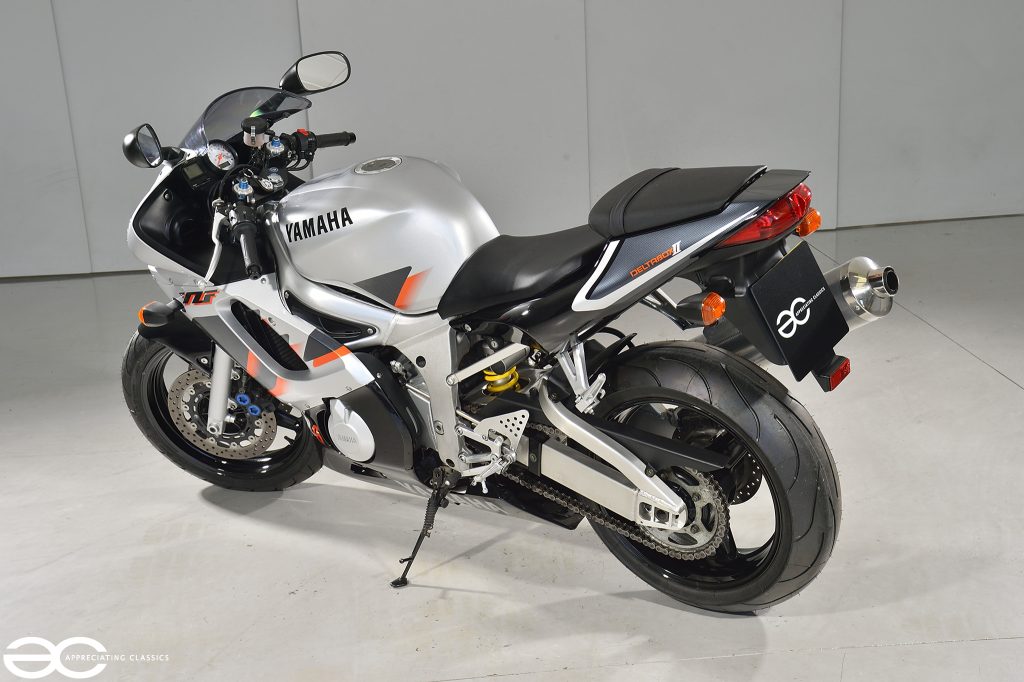 Yamaha R6 | Appreciating Classics