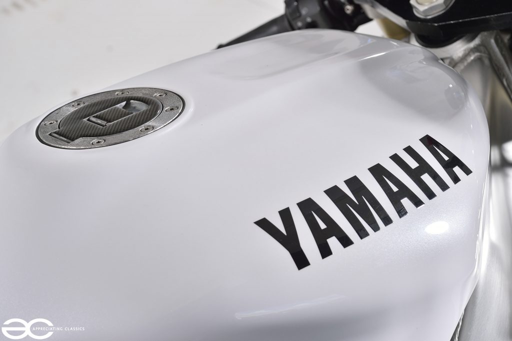 1998 Yamaha YZF R1 | Appreciating Classics