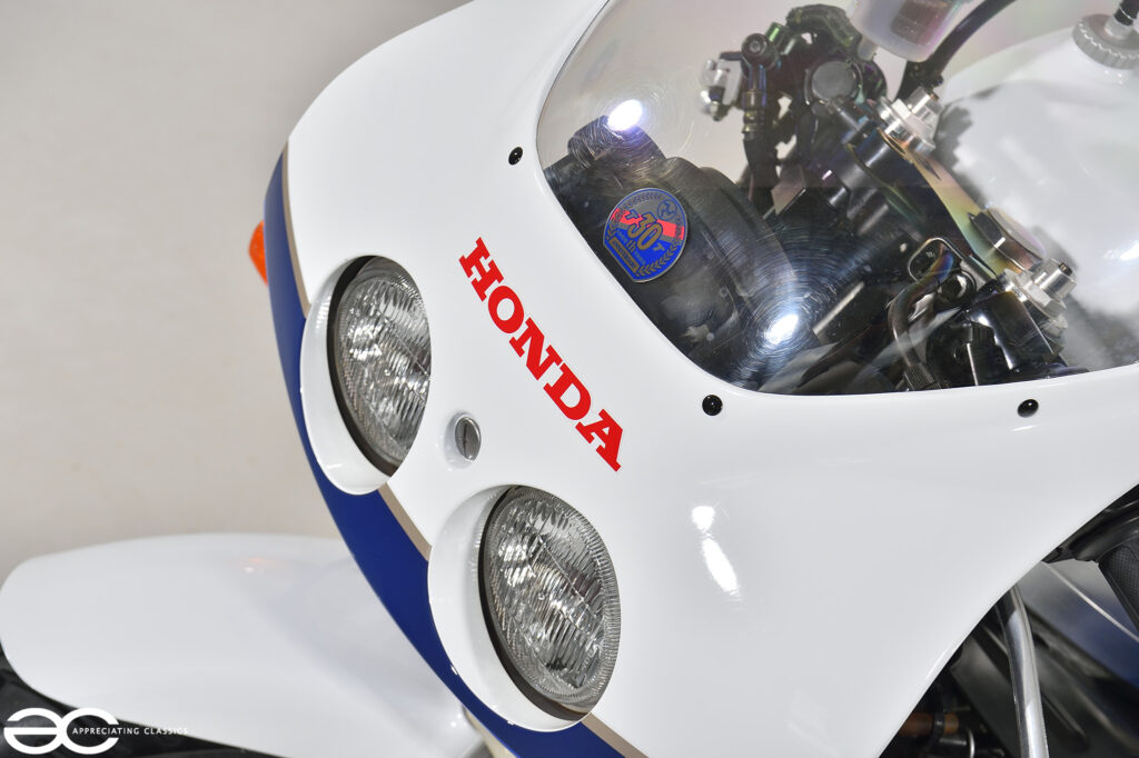 Culasse origine pour moto Honda 750 VFR 1990-1993 RC36 Occasion